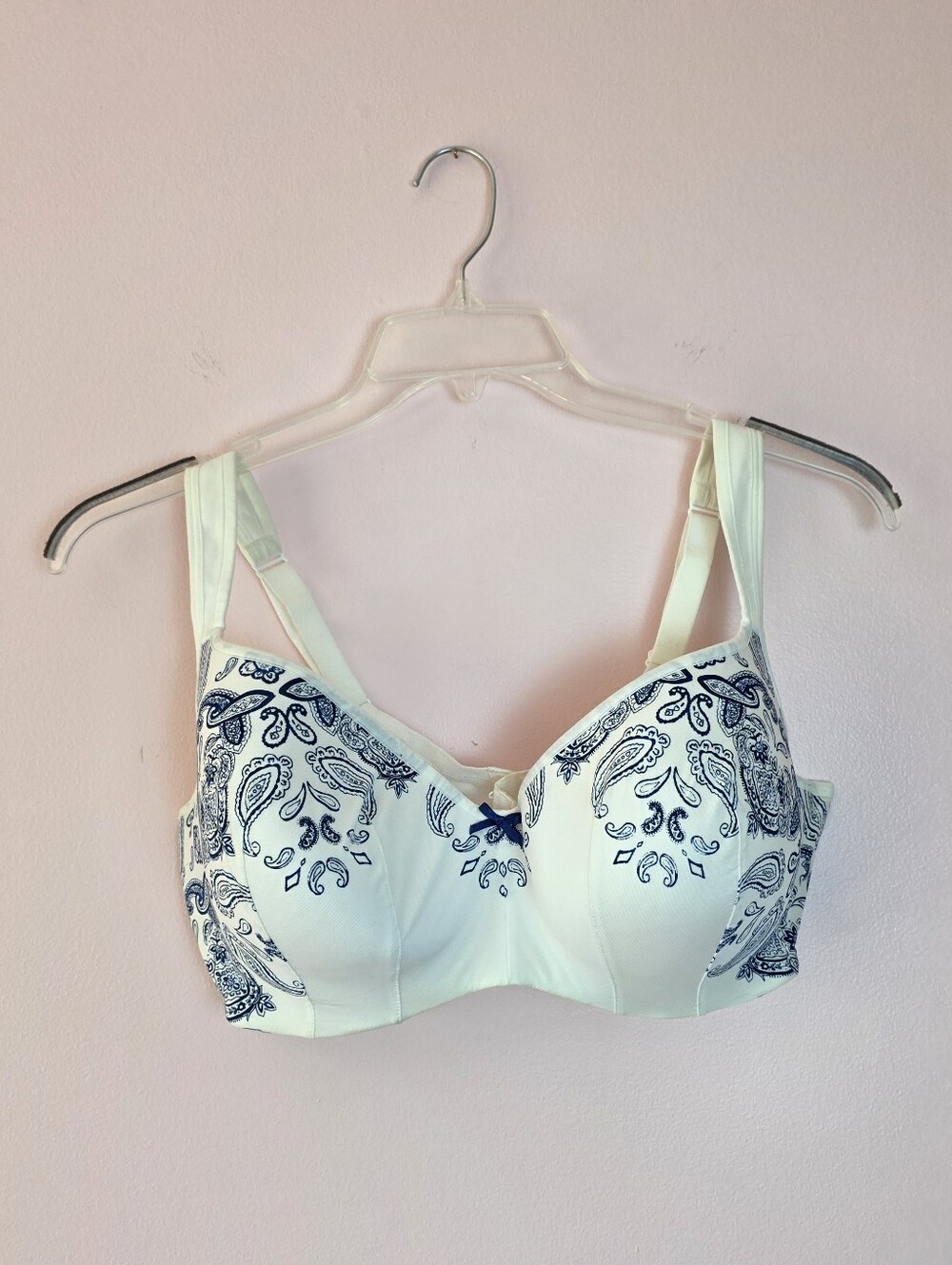 Cacique White Bra with Blue Paisley Print